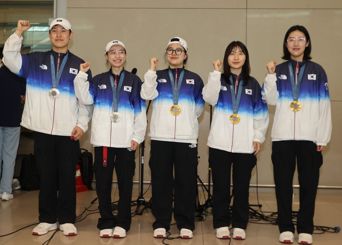 斯基拉：米兰看上都灵19岁边锋阿利乌-恩吉