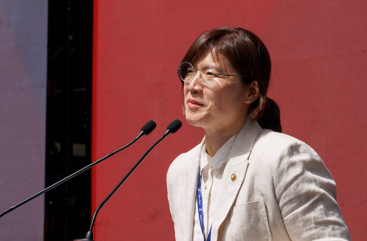 马竞vs赫塔菲首发：“小蜘蛛”、格列兹曼领衔，加拉格尔替补待命