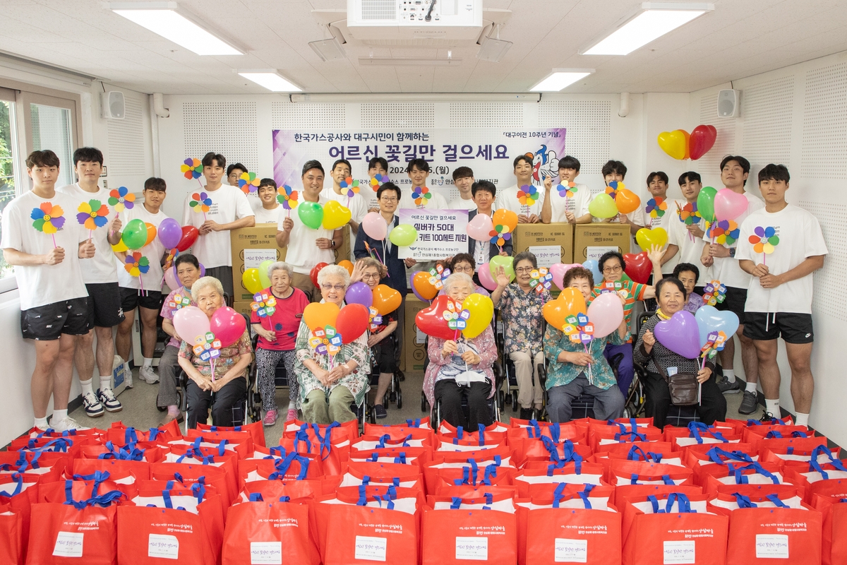 天差地别！约基奇贡献21分14篮板9助攻 穆雷6中1得2分