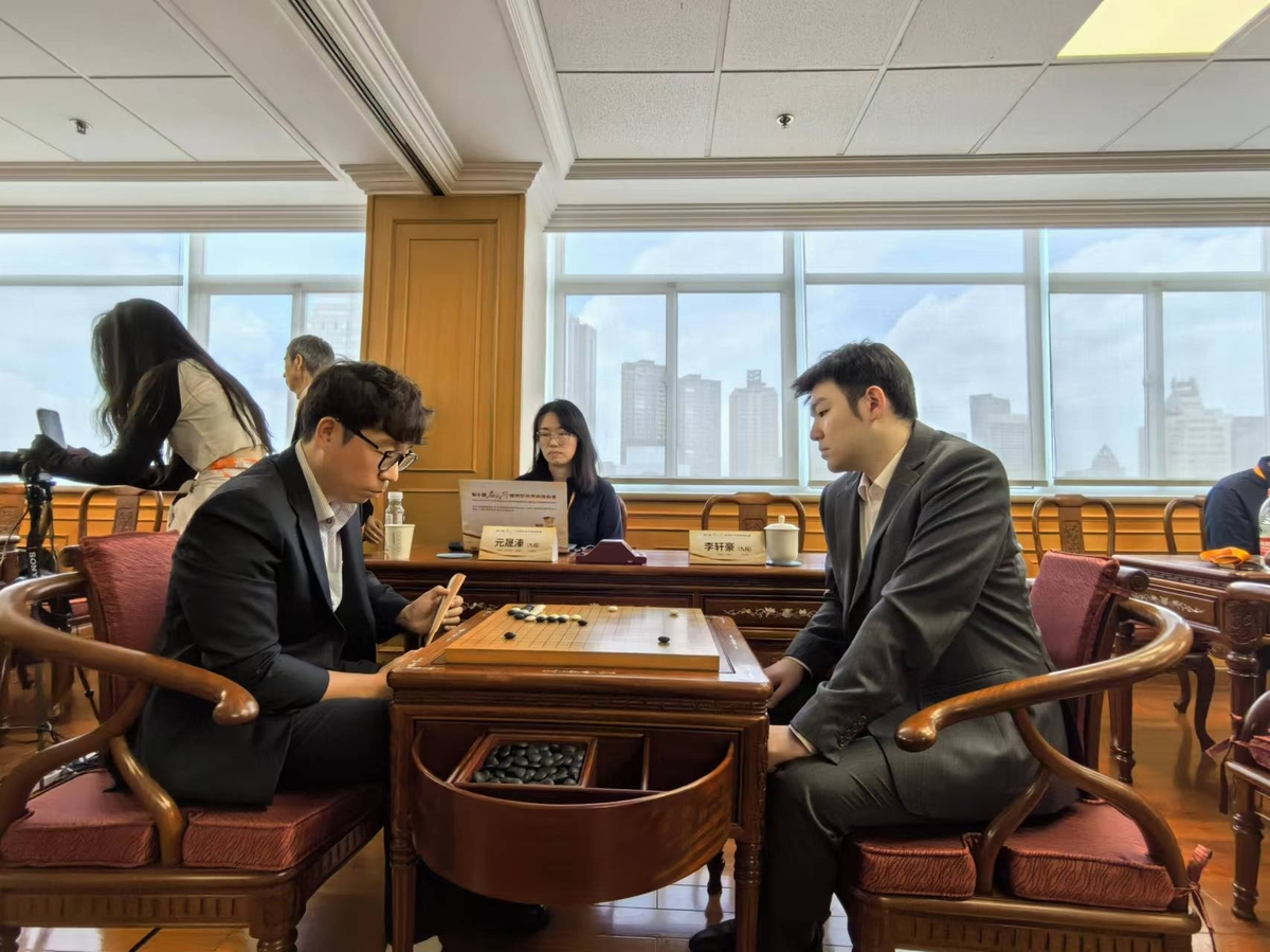 镜报：纽卡有意与阿森纳、利物浦竞争西汉姆边锋库杜斯