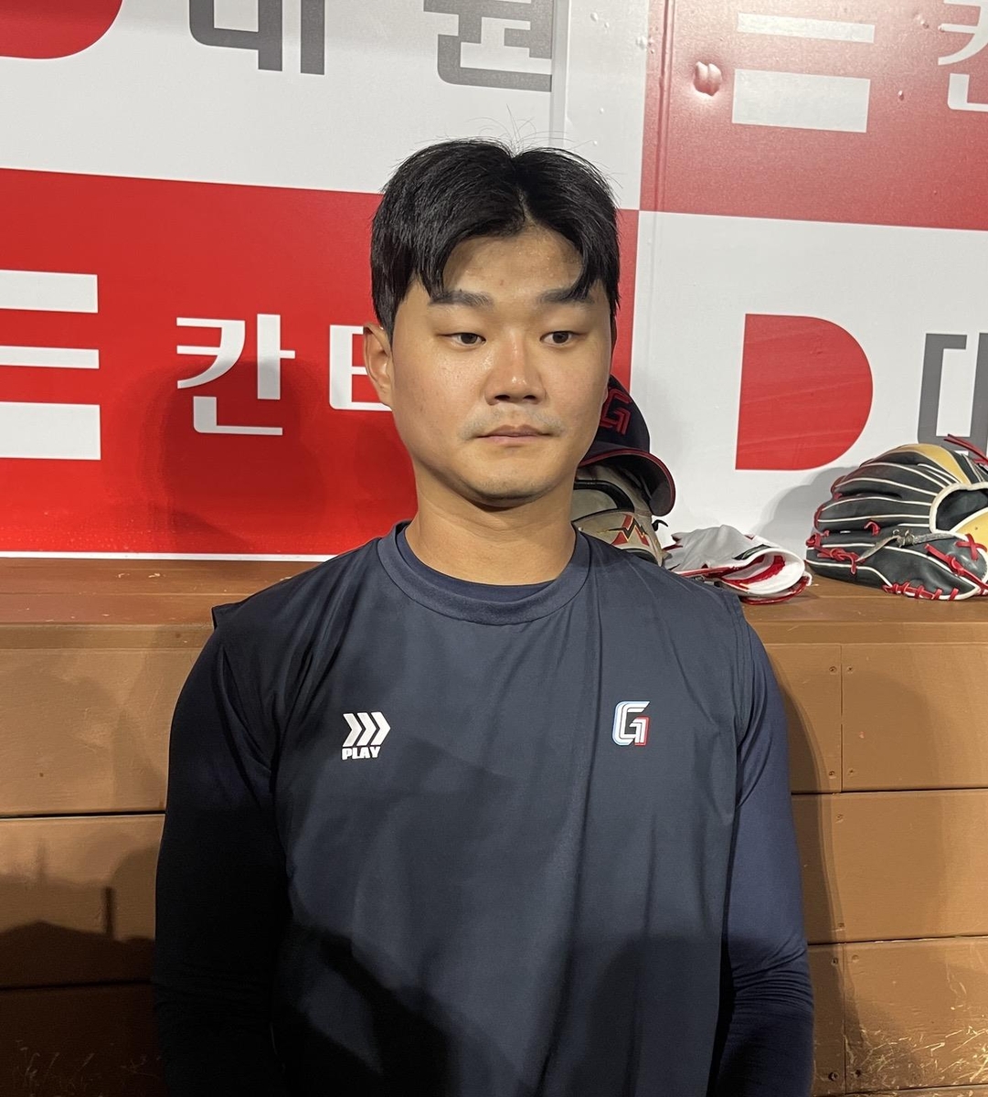 勒沃库森vs荷尔斯泰因基尔全场数据：射门数23-8，射正数7-4