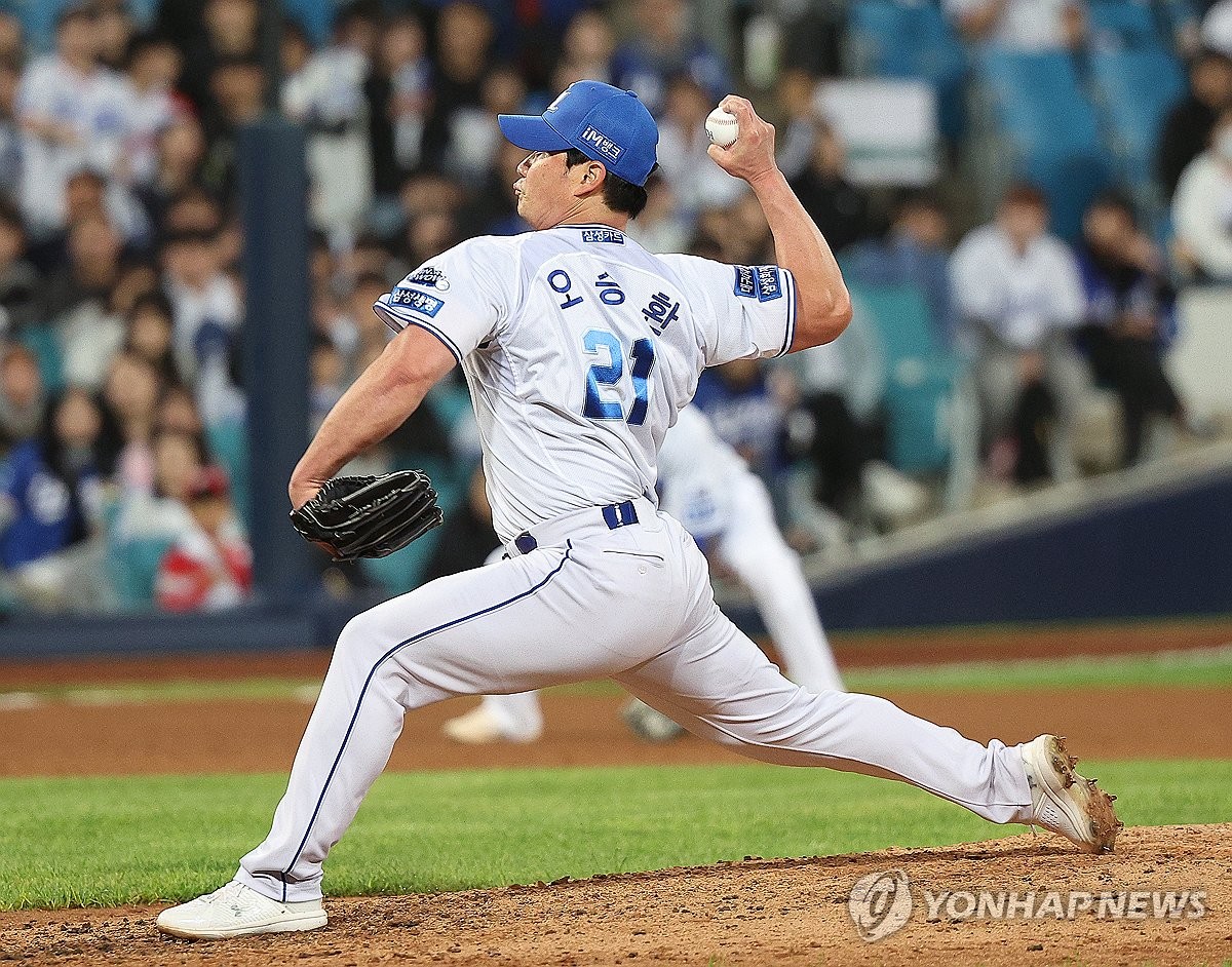 科贝尔赛后：拿下新赛季欧冠首胜，这样的感觉太棒了！