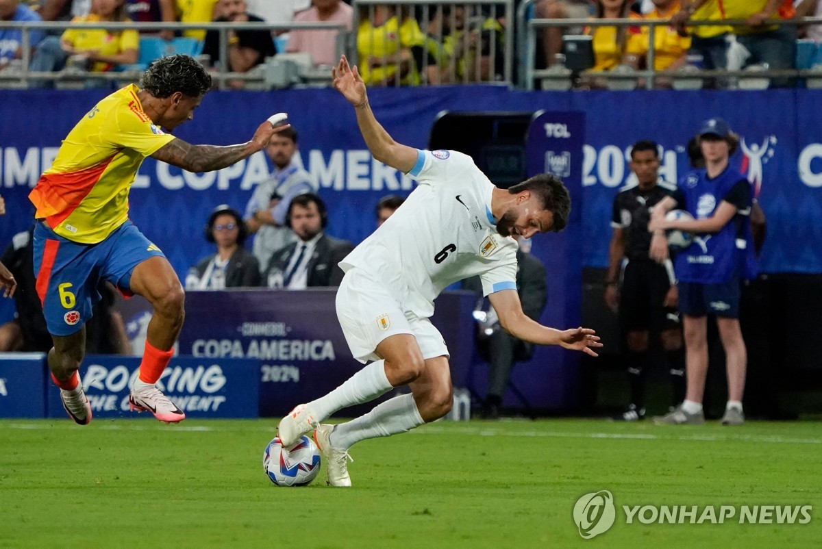 罗马诺：下周一什琴斯尼将成为巴萨球员 合同期到2025年6月